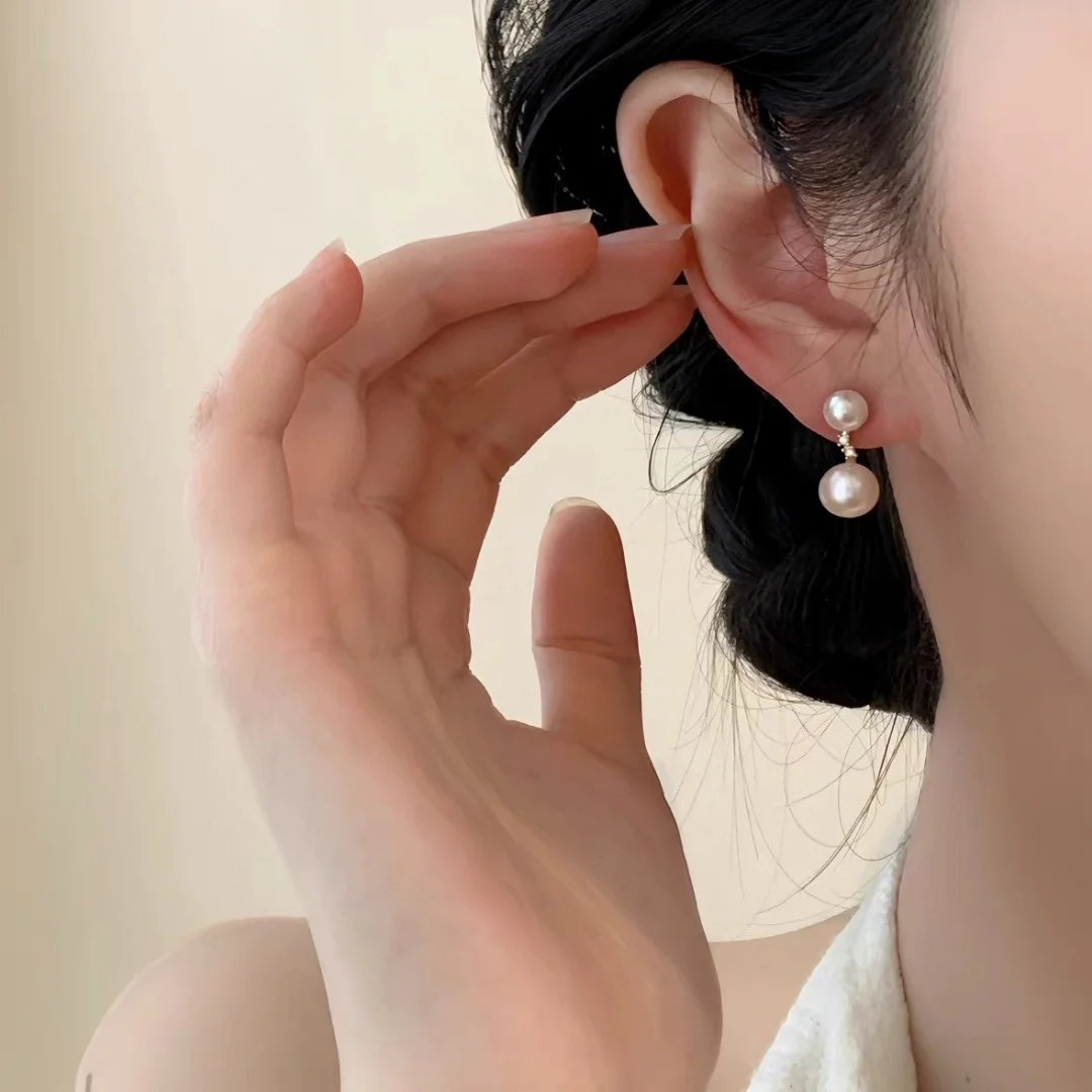

DUTRIEUX Elegance Sweet Korean Freshwater Pearl Earrings Light luxury Minimalist Vintage Ear Studs Decorations Accessory Gifts