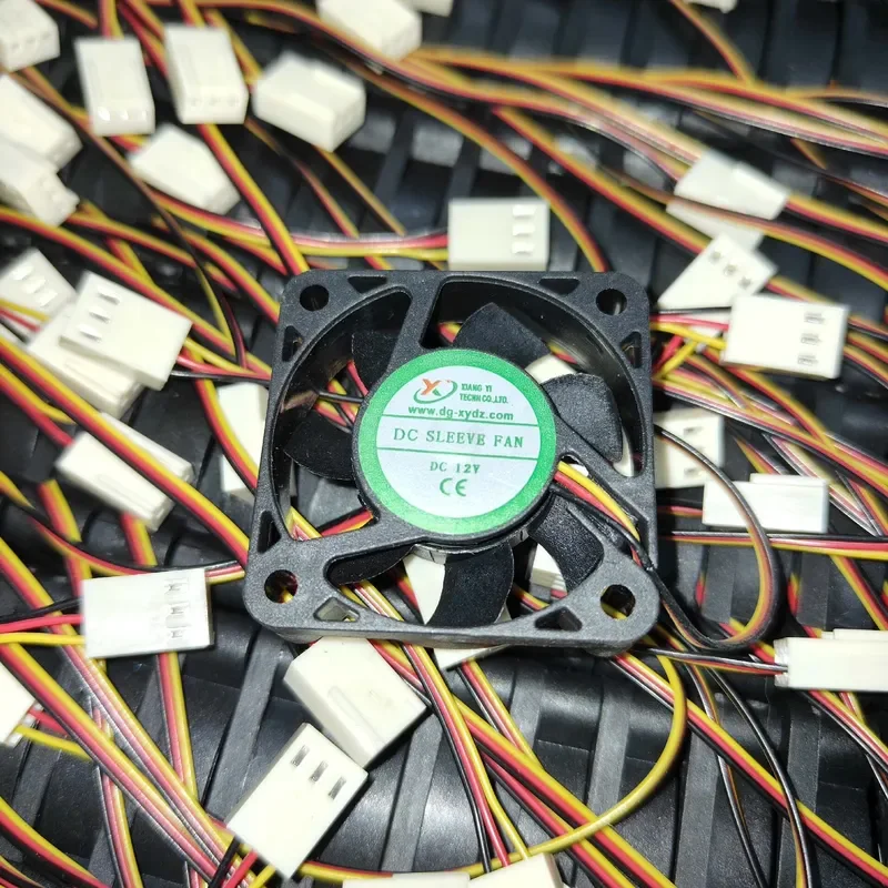 for South Bridge North Bridge Cooling Fan 40x40x10mm 12V 4CM Small Heatsink Cooler
