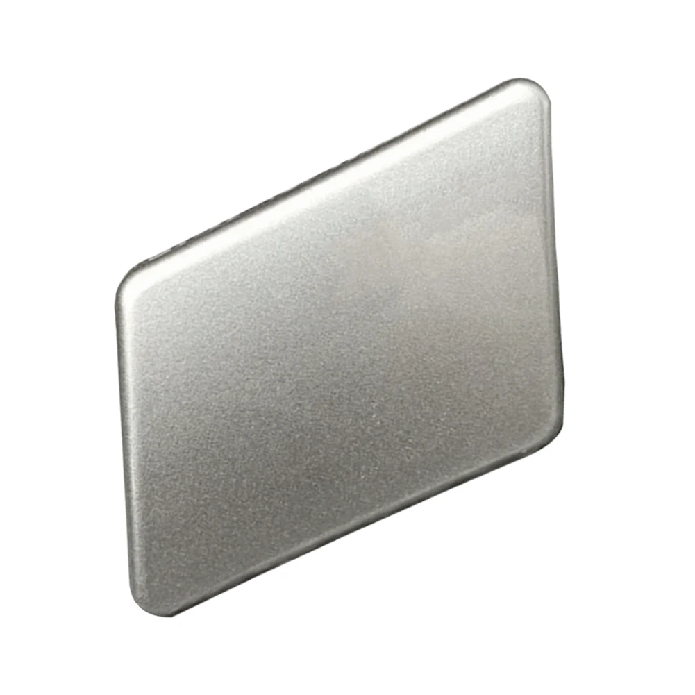 

Silver Car Front Left Headlight Washer Spray Nozzle Cover Cap Fit For Volvo XC90 2016-2022 39825430