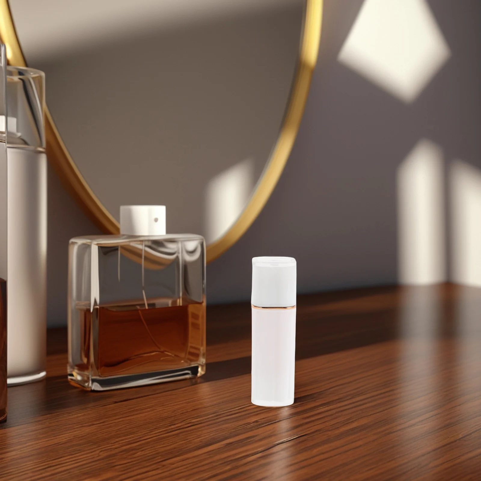 أنبوب أحمر الشفاه المحمول القابل لإعادة الملء حاوية بلسم الشفاه أربع أوراق تصميم DIY أنبوب ملمع الشفاه الفارغ حامل ماكياج صغير #4