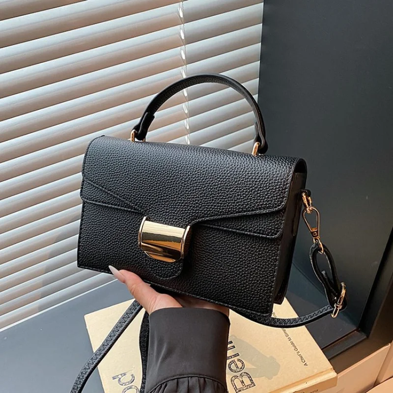 

Роскошная элегантная сумка-шоппер большой вместимости для женщин с винтажным стилем и функцией пригородных поездок