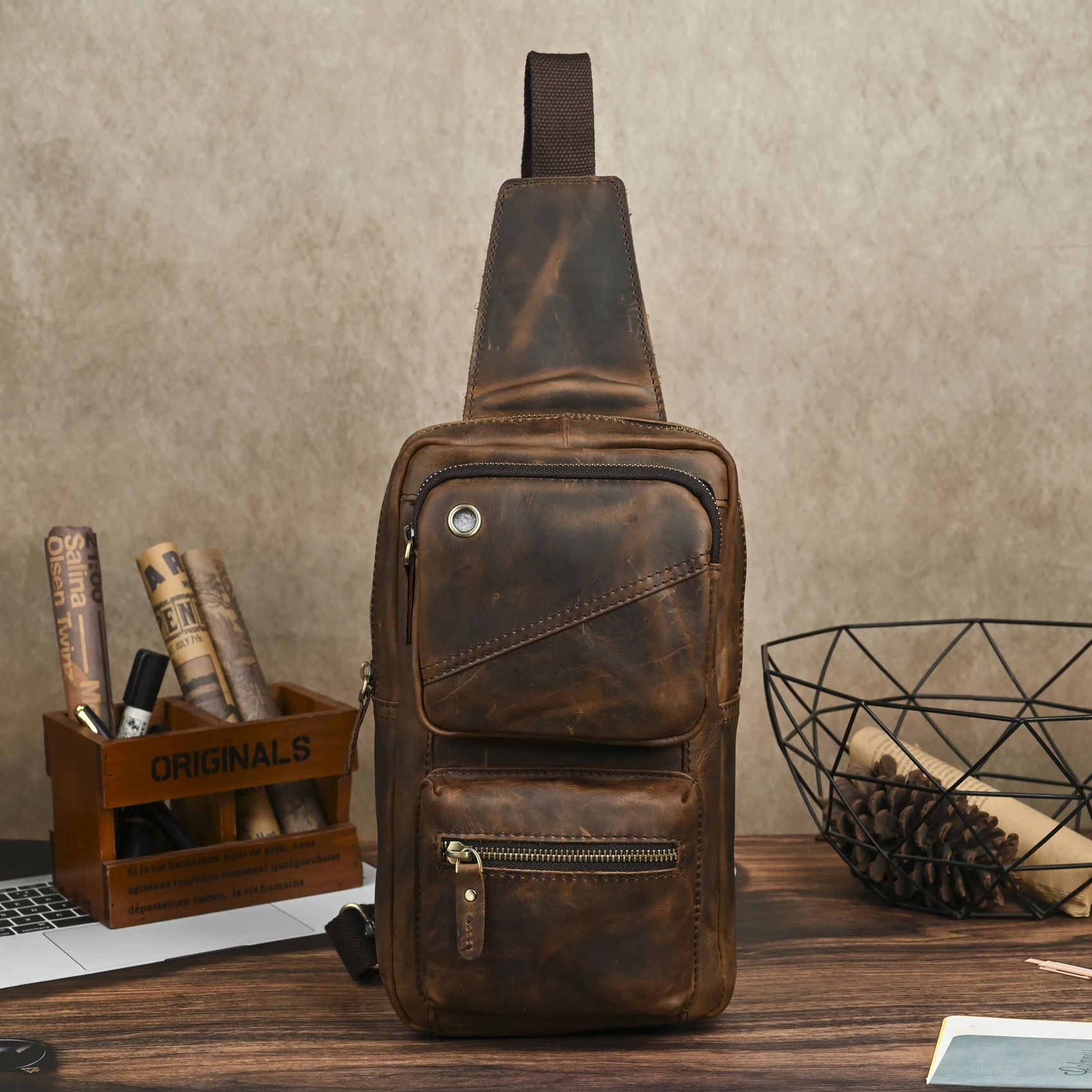 sac-bandouliere-pour-homme-en-cuir-de-vachette-pleine-fleur-fait-main-style-vintage-decontracte-multifonctionnel-tendance-et-cool