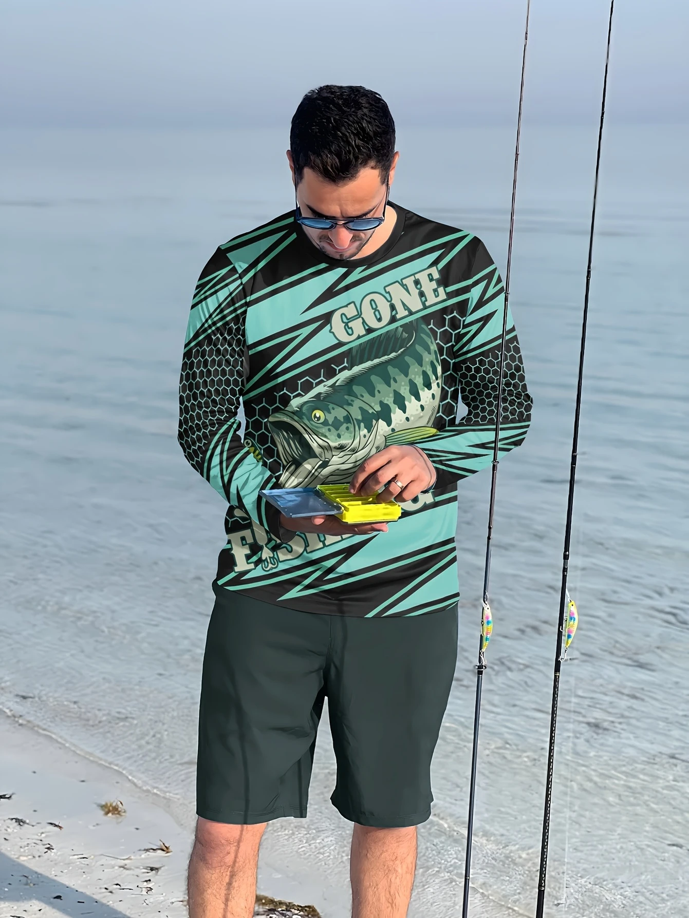 Large Mouth Bass Art Print Long Sleeve Fishing Shirt Family Matching Fisherman Outside Casual Daily Soft Pullover Tee Top