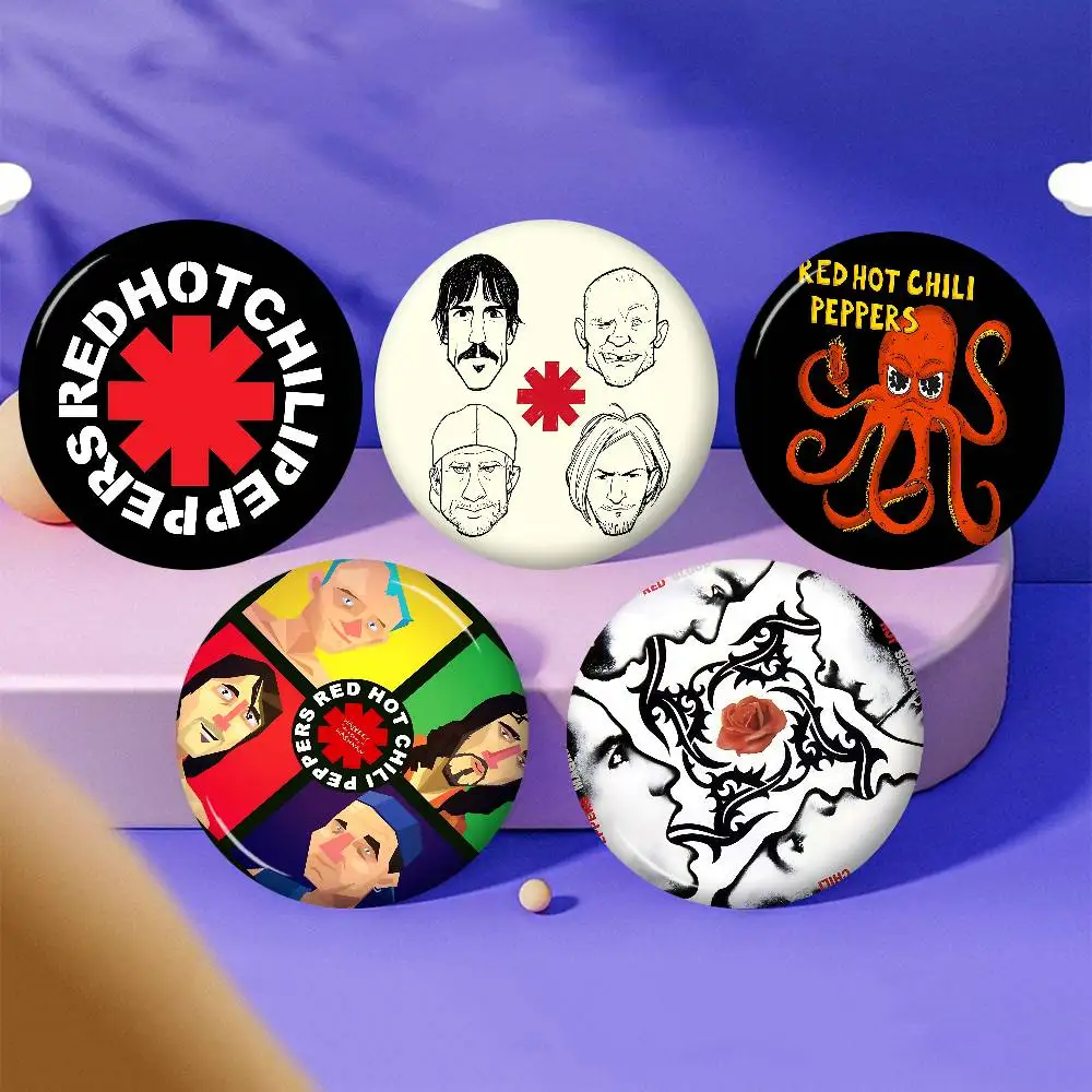 Popular Rock Band Red Hot Chili Peppers Soft Button Pin Bright Printed Icon Gift For Friends Badge Collar Brooch Lapel Pin Metal
