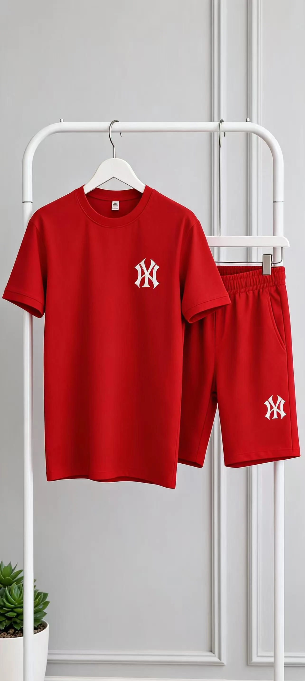 

New hot selling 2026 men's two-piece sportswear short sleeved T-shirt and pants set running fitness summer