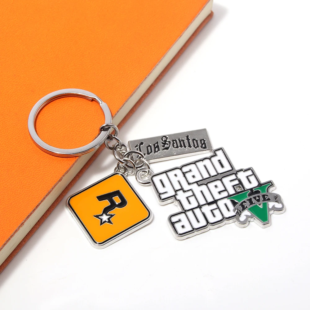プレステ4 本体  GTA5  COD sddefault.jpg