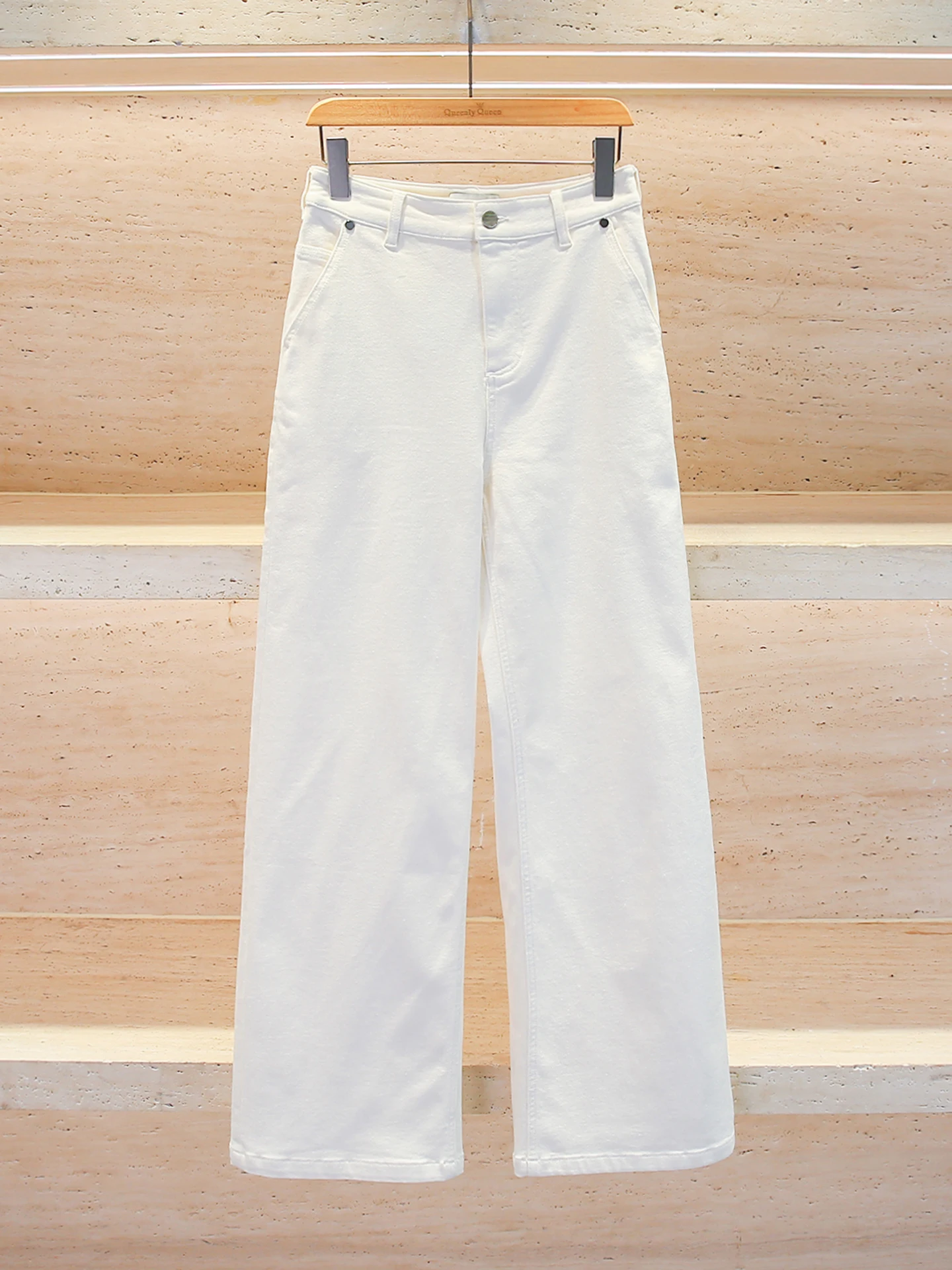 

High Waist Wide Leg Long Jeans Simple High-End Feel Autumn Winter New Arrival Casual Waed Stand Fit Blue Color for Women