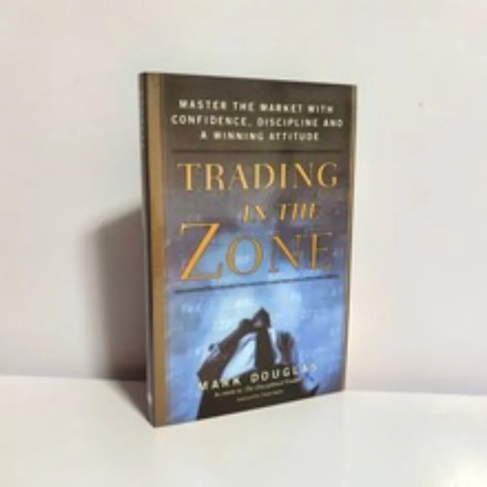 

Коллекция в зоне Марк Дугласа Мастер Марк с уверенностью, дисциплиной и английской книгой в мягкой обложке.