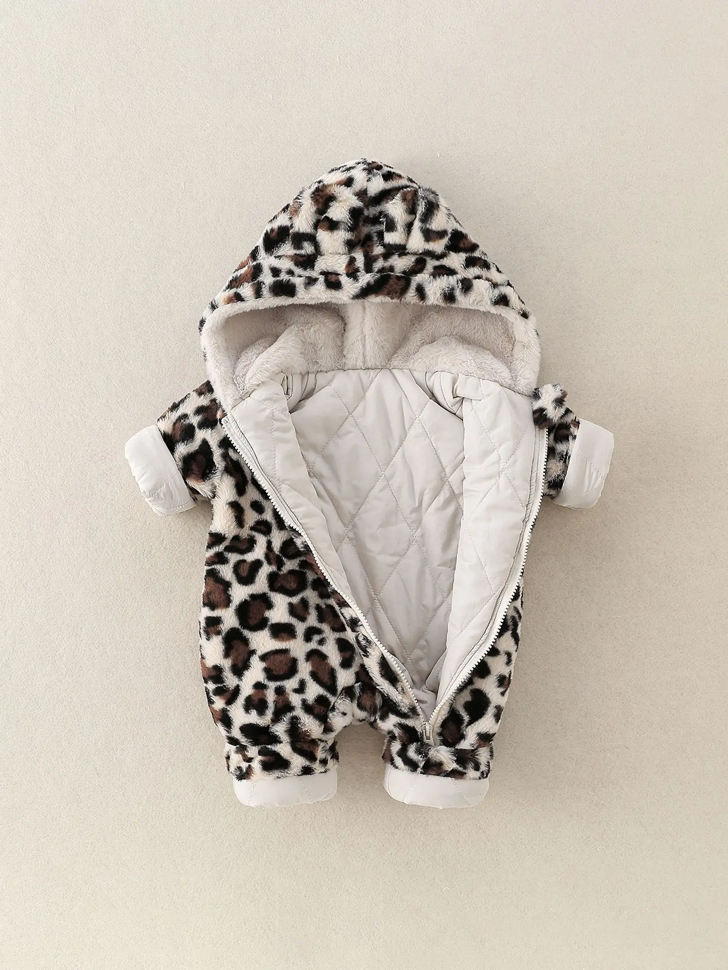 2026 Winter New Baby Clothes Fur Lining Boys Rompers Infant Girls Hoodie Jumpsuits Leopard Print Toddler Clothes