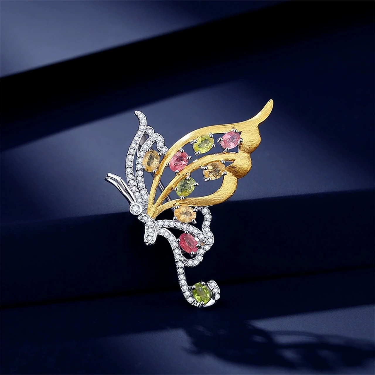 

S925 Sterling Silver Tourmaline Butterfly Brooch Women Corsage Colored Luxury Suit Pinornament Gift Fine Charm Jewelry Wholesale