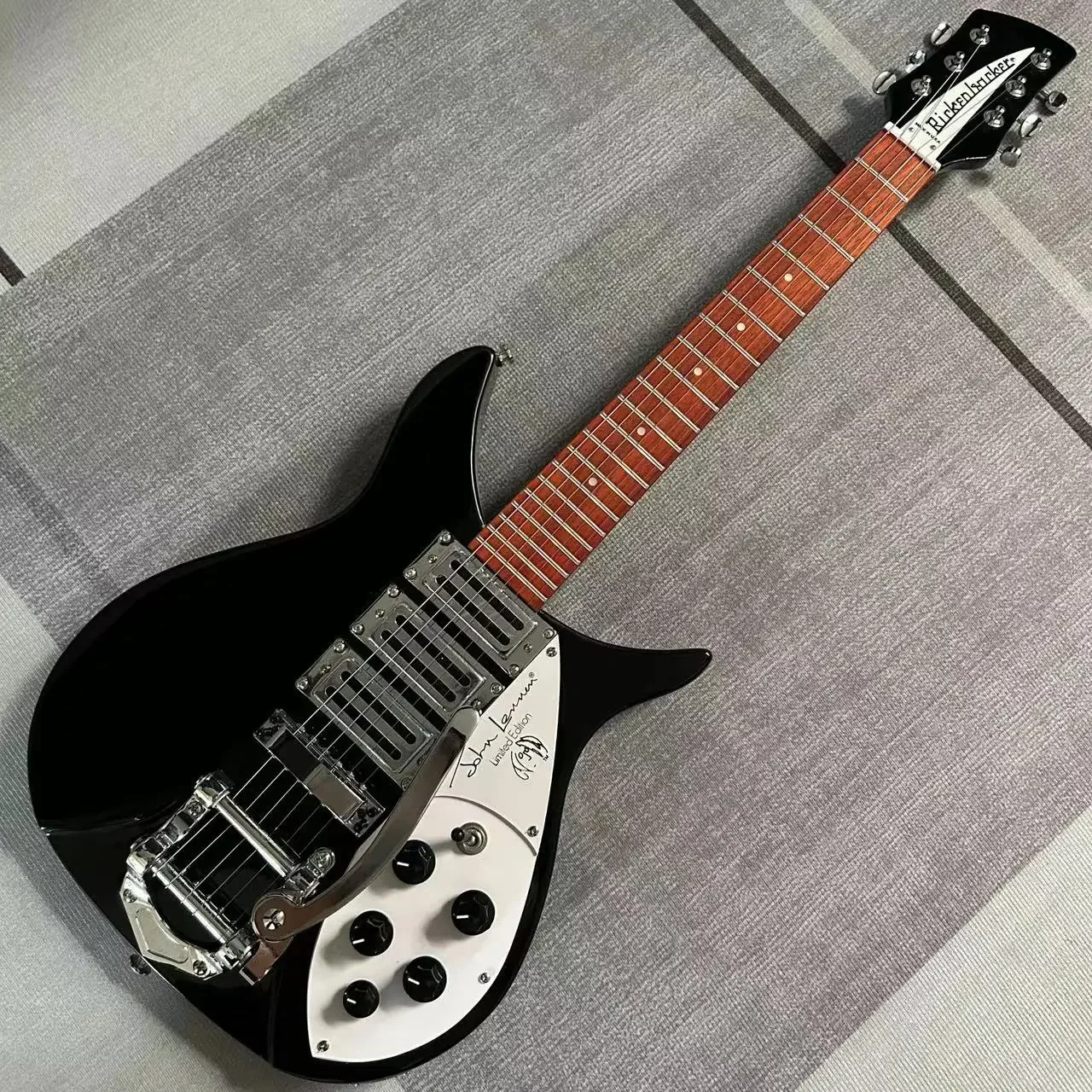 Rickenbacker 325 Electric Guitar, Tremolo System Bridge, Black Color, Rosewood Fretboard, Basswood Body, Free Ship