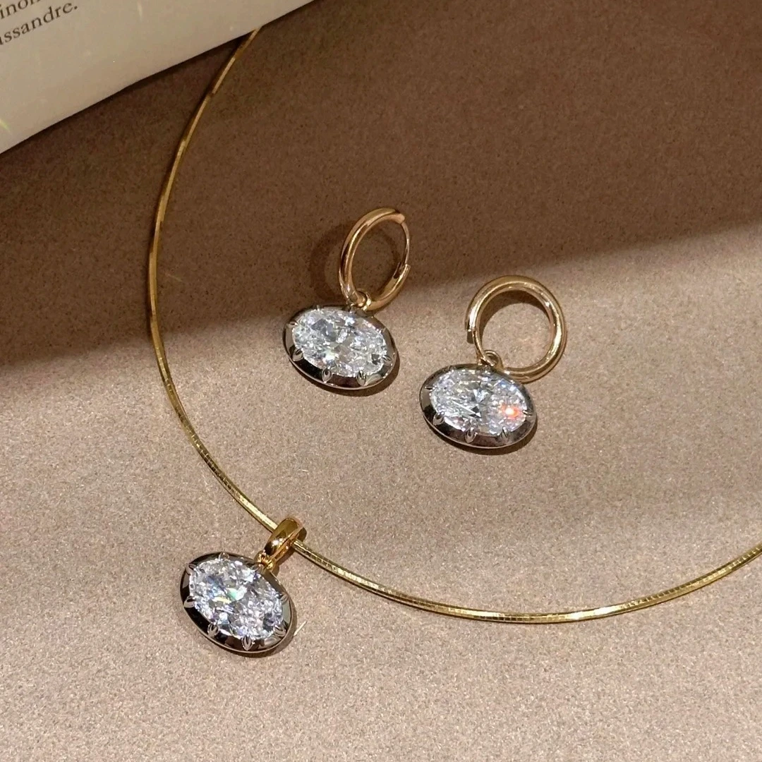 Retro 2026 New Fashion Oval Design Gold Color Pendant Necklaces with Large Carat Cubic Zirconia Earrings Jewelry Sets For Women