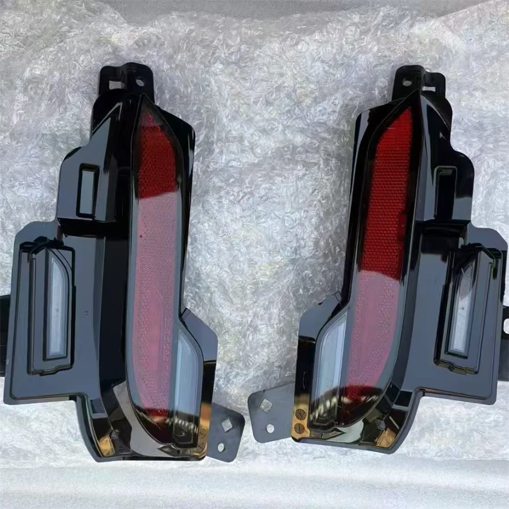 For Tesla 2025 model Y updated rear bumper light reflector, left 1979444-00-B, right 1979445-00-B