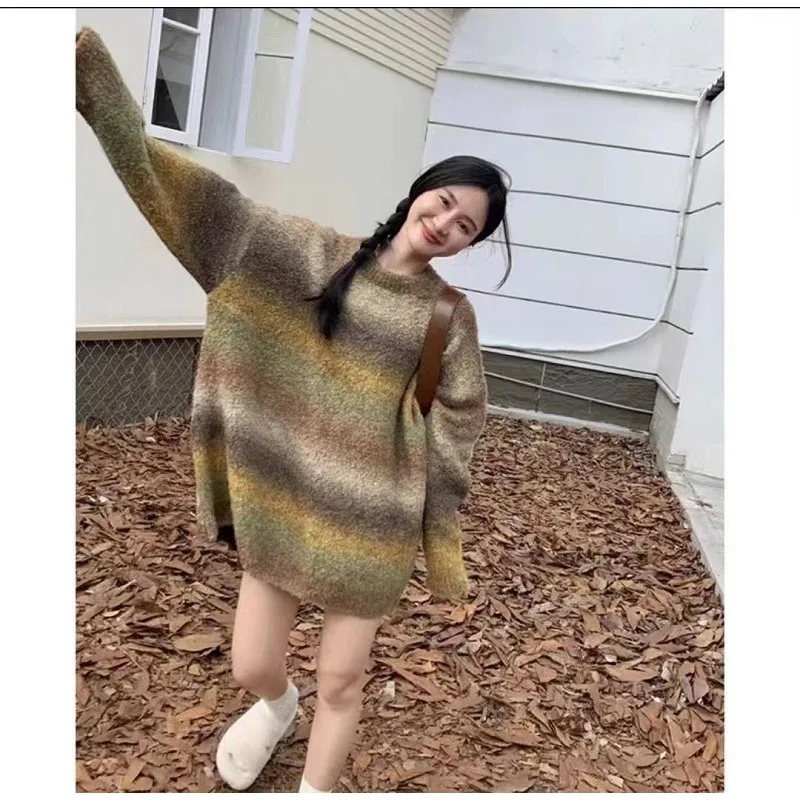 Gradient Rainbow Lazy Wind Colorful Stripes Loose Japanese Plush Top Soft and Soft Soft Knitted Sweater for Women