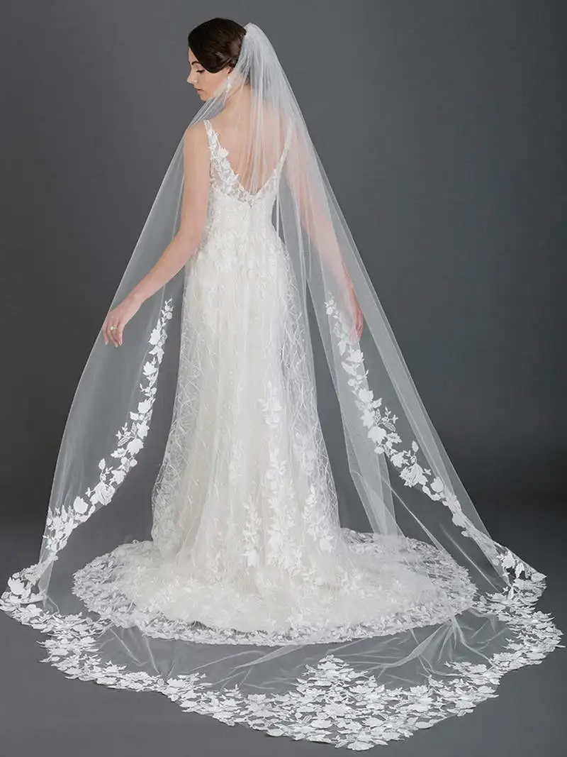 V2299 Wedding Veils Appliques Pattern Chapel Veil One-Layer Wedding Veils With Comb Bridal Veil White Headscarf High Quality