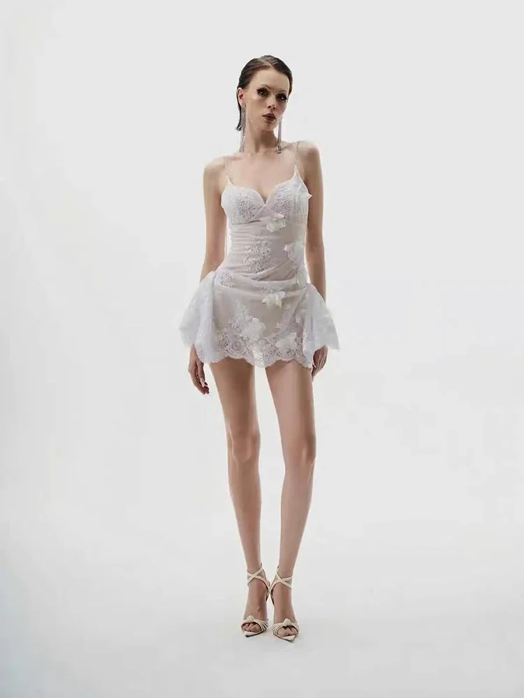 Sexy Chian Spaghetti Straps Lace Patchwork Mini Dress Women White Sleeveless Butterfly Design Dresses Evening Party Cocktail