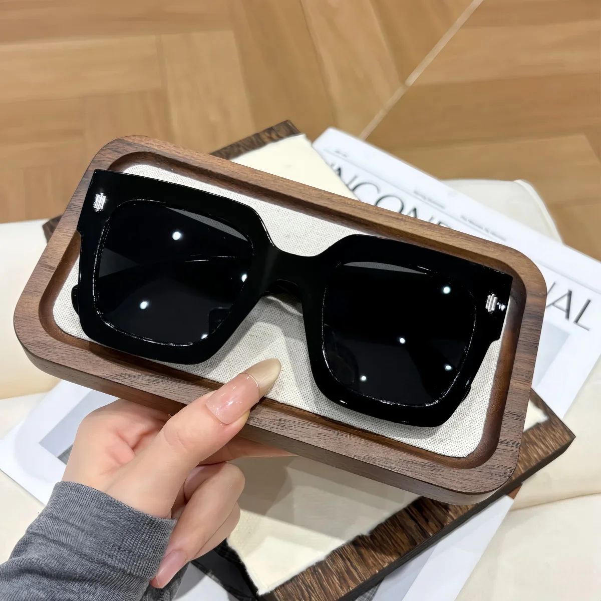 1 Stück Damen-Sonnenbrille mit quadratischem, großem Rahmen, UV400-Sonnenbrille für Outdoor-Fahrten und Reisen, modisch