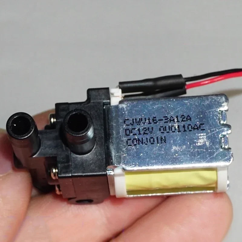 

CJWV16 DC 12V Mini Electric Solenoid Valve 2-Position 3-Way for Water/Air Flow Control DIY Home Sweeper Robot Cleaner