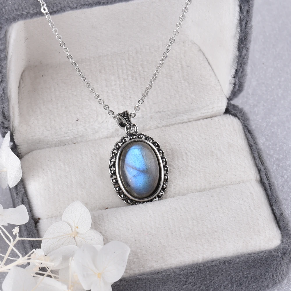 ITSMOS Natural Labradorite Silver Plated Pendant Necklace Simple Stone Vintage Fashion Elegant Jewelry for Women Romatic