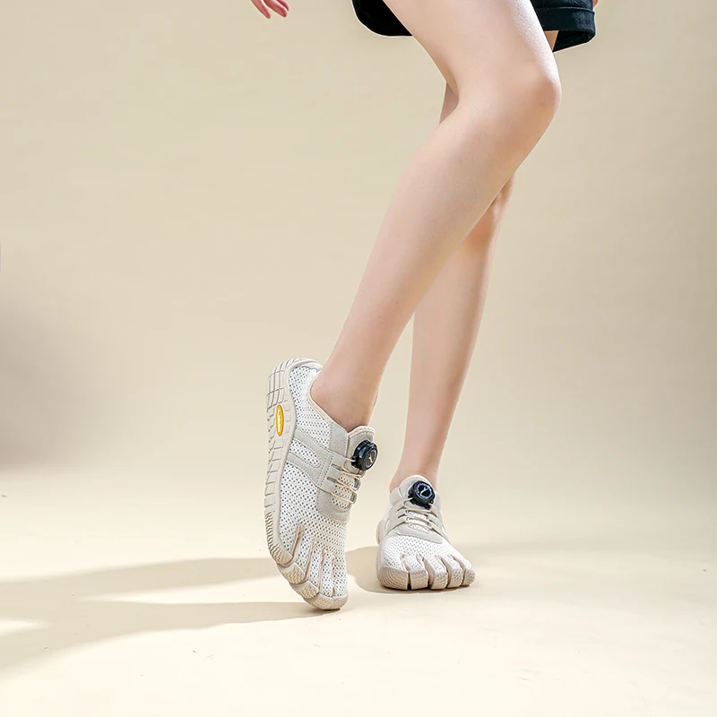 Men's and Women's Five-Toe Weightlifting Training Shoes Stylish Soft-Soled Anti-Slip Indoor Running, Fitness and Yoga Shoes