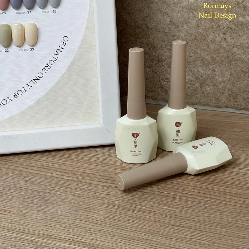 Rormays كريم طلاء الأظافر الأبيض 36 قطعة طلاء الأظافر الشعبي مسح الحرة العلوي الغمر UV LED طلاء الأظافر شاشة تألق هلام أبيض