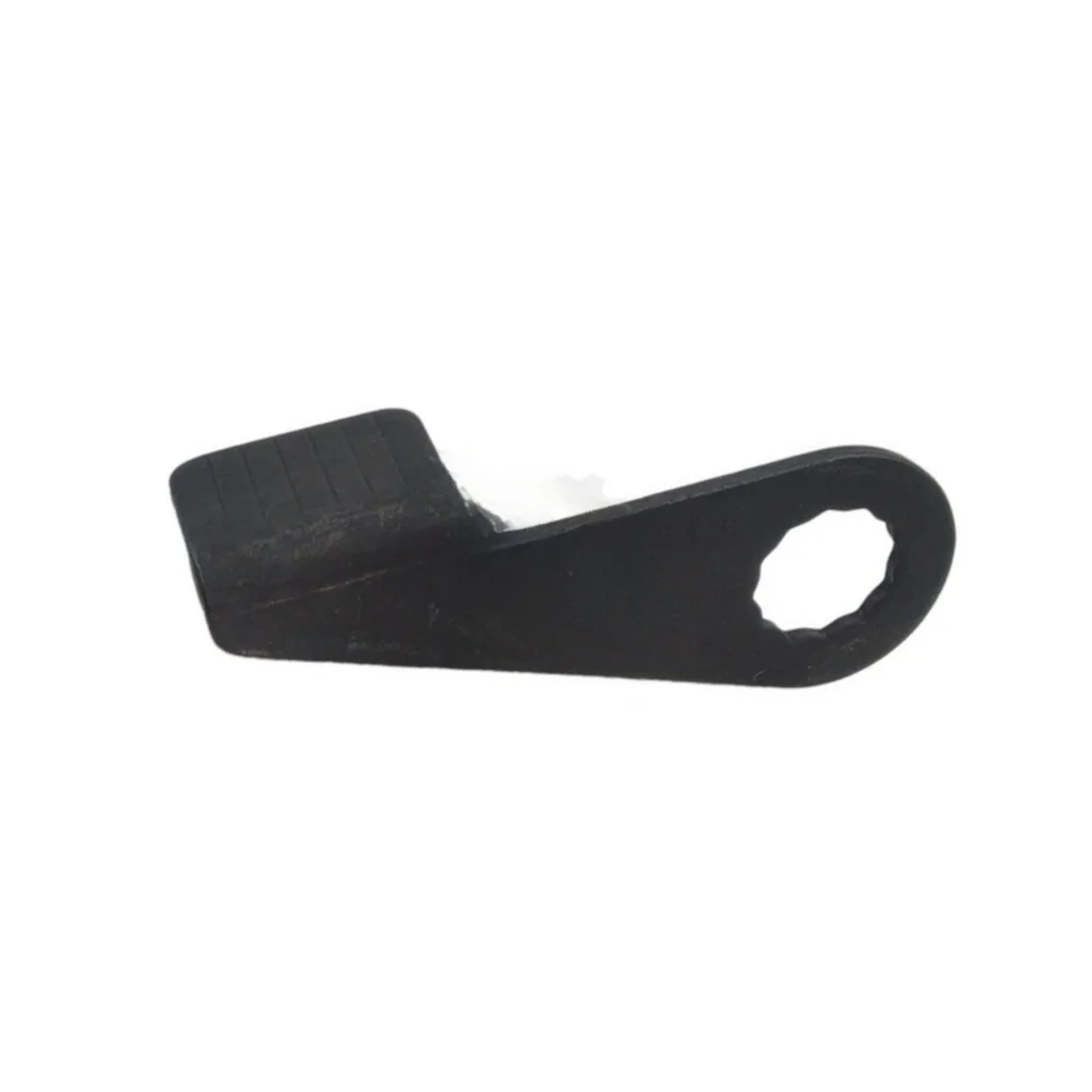 1pc Circular Saw Lever Lock Control Lever 145347-00 Replacement For DCS573N DCS578 DWE561 Circular Saw Power Tool Accessories