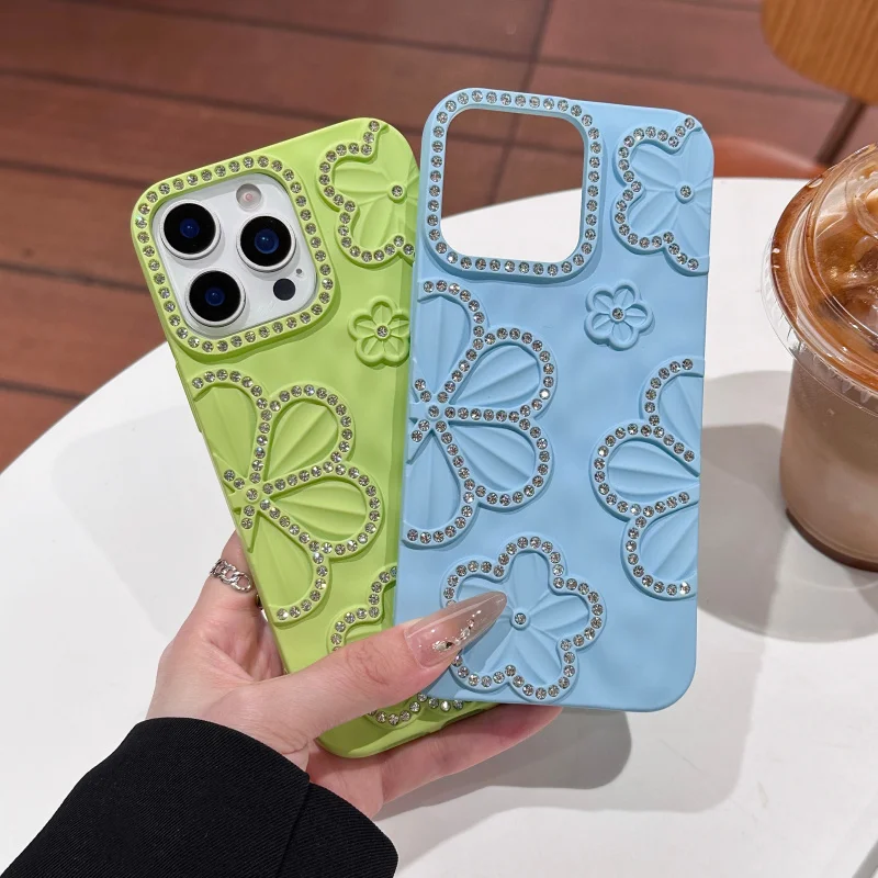 

Private Model：Suitable for flower-shaped crystal diamondsiphone15promaxNew phone case with a unique, sophisticated, and high-end