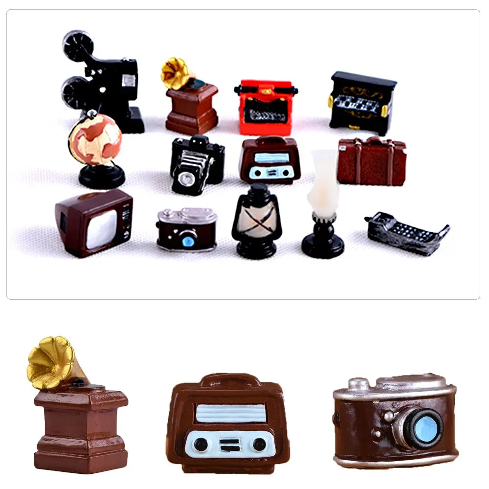 Retro Resin Dollhouse Ornaments Home Decor Telephone Mini Pianos TV Model Furniture Figurine