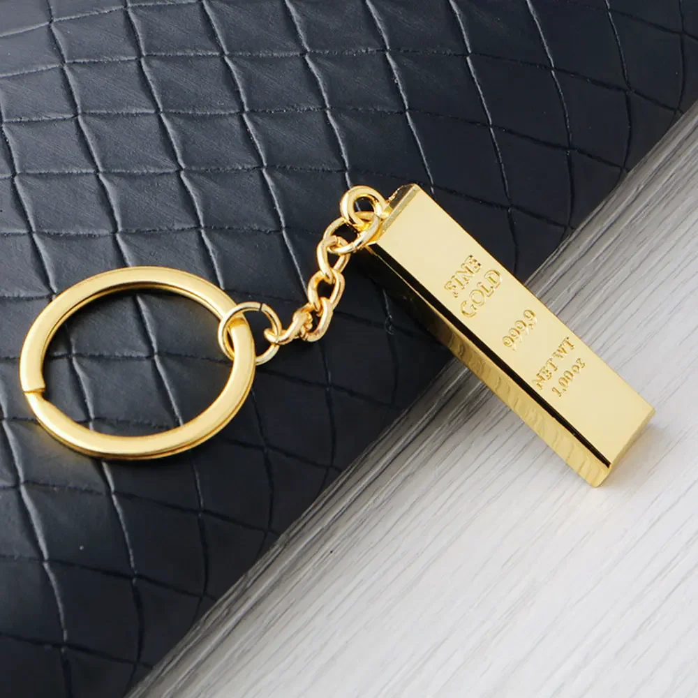 

1Pc Fashion Golden Key Chain Metal Holder Charm HandBag Pendant Trendy Keyring Car Purse Bag Buckle Decoration Home Accessories