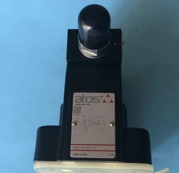 KG-034/100 صمام تخفيض الضغط الذي يعمل بالملف اللولبي |   نوع مكدس |   حالة جديدة للأنظمة الهيدروليكية