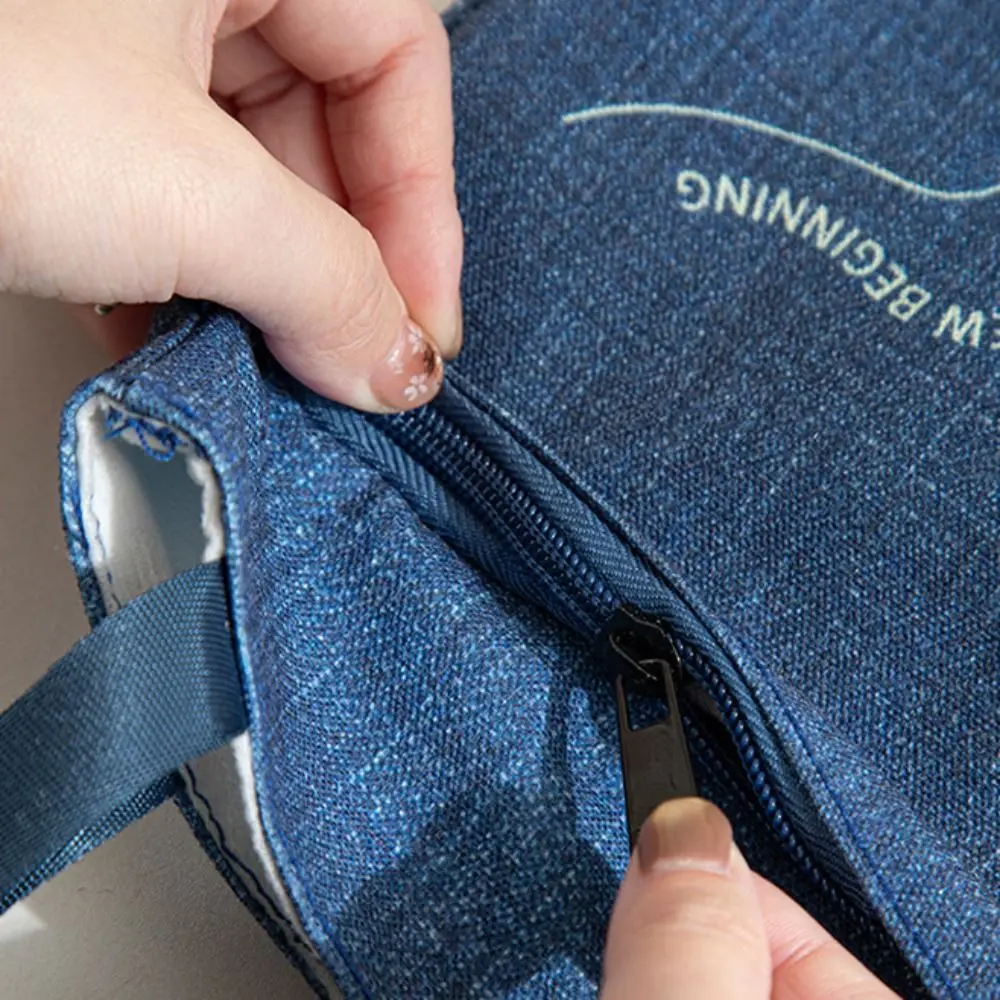 Portable Water Bottle Shoulder Bag Hands-Free Creative Mobile Phone Crossbody Bag Oxford Cloth Universal