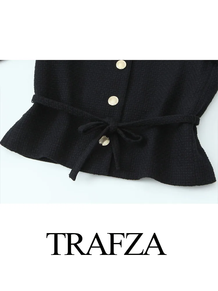 TRAFZA 2024 Female Fashion Casual Blazers Black O-Neck Long Sleeves Lace-Up Decoration Single Breasted Autumn Coats Woman Trendy