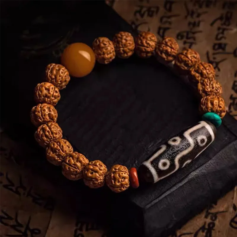 

Original stake small vajra bodhi string full flesh vajra bodhi Tibetan nine eyes dzi hand agate chain men's buddha beads