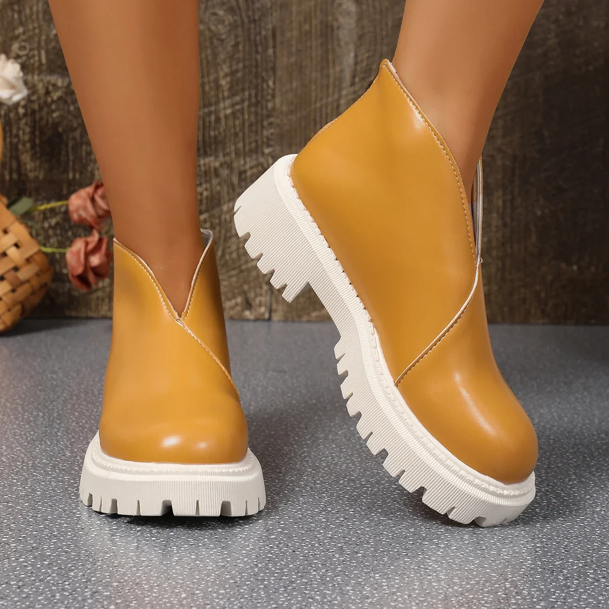 Winter-Damenstiefel mit mittelhohem Absatz, rutschfester Sohle und Reißverschluss hinten, modische High-Top-Schuhe, bequeme Outdoor-Sportschuhe. – Detail 33