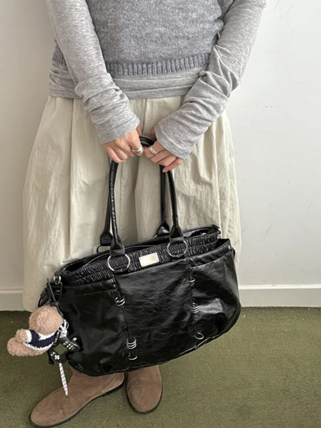 

Fat Bags Women's 2025 New Bla Oil Skin Retro Motorcycle Large Capaci Single oulder Handbag Crossbody Bag Handbag