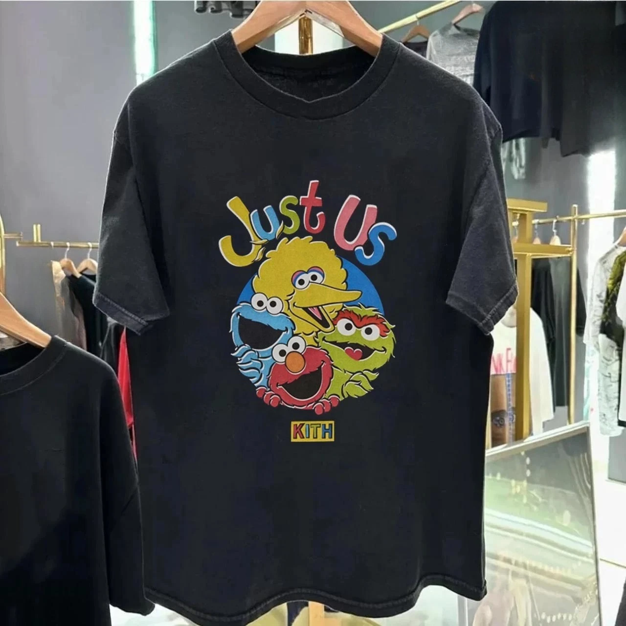 Summer Women's Vintage Sesame Street T-shirt  Streetwear Oversized Loose Casual Short Sleeve Suitable for All Seasons