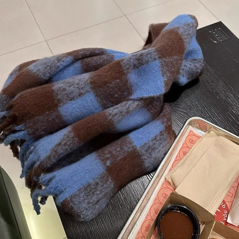 Selendang Tartan Besar Unisex Hangat Musim Dingin Aksesori Mode Korea Penggunaan Sehari-hari Pelajar Selendang Rumbai Retro