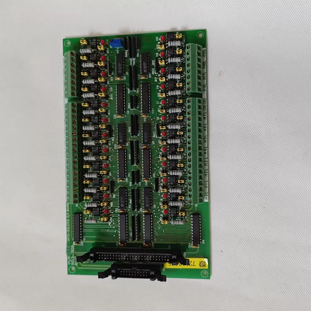 ل ADVANTECH 24 قناة العزلة البصرية D/I لوحة الأسلاك PCLD-782B