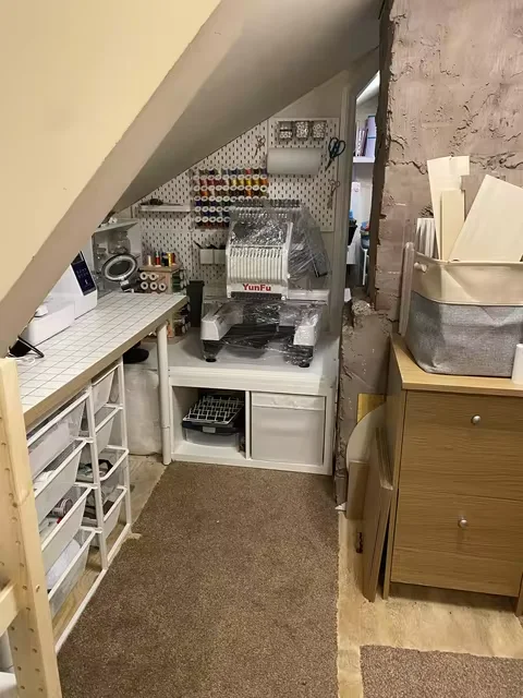Computerized Mini Single Head Embroidery Machine 15 Needles 240x400mm For Printing Shops And Retail