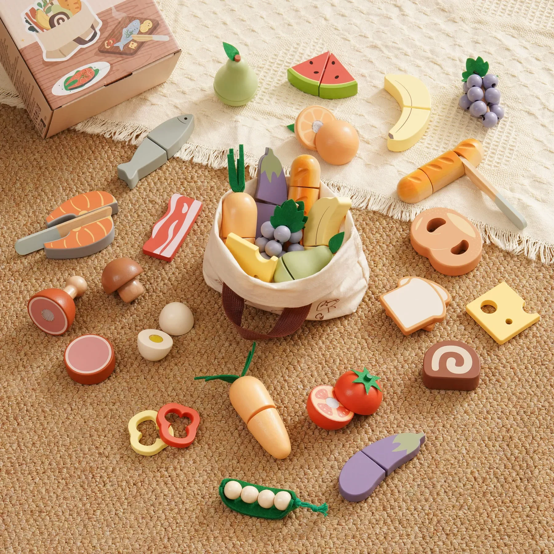 Robud Holzspiellebensmittel 4-in-1-Schneideset Rollenspielspielzeug Essen zum Spielen der Küche mit Einkaufstasche – Kinderküchenzubehör