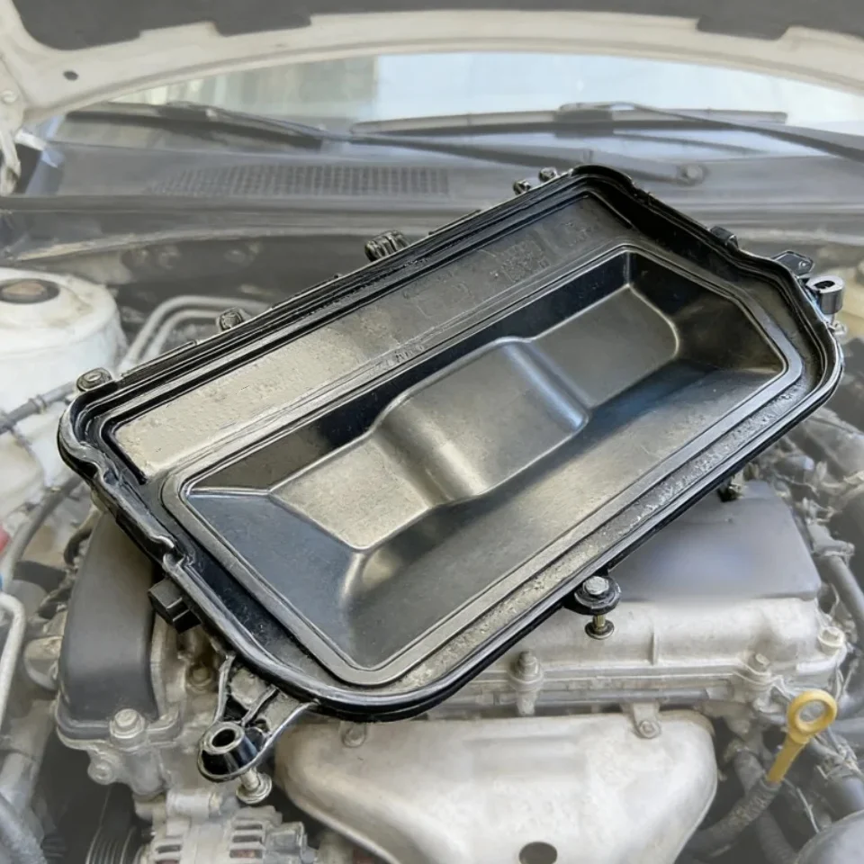 

FOR Peugeot Citroen Ford 2.0 Diesel Fuel Injector Protective Engine Cover Trim Panel Car Engine Part 1683664 1565.CQ 9682444080
