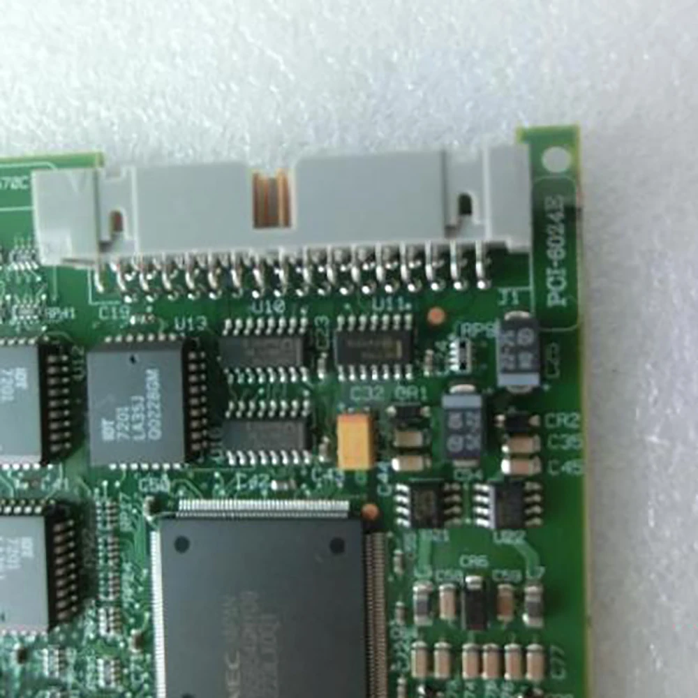 

Для NI 12-битная 16-канальная аналоговая входная многофункциональная карта сбора данных PCI-6024E