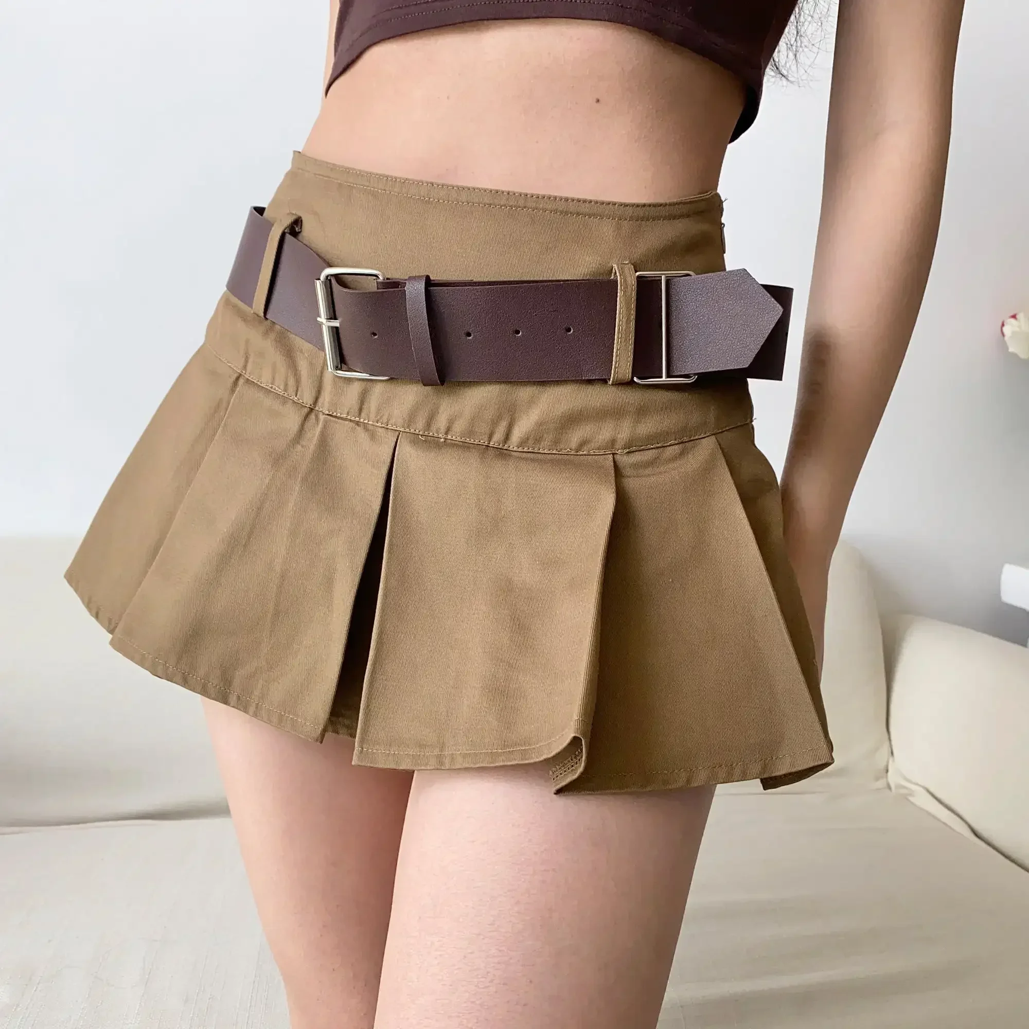

Y2K Low Rise Pleated Skirt with Belt Women Belted Mini Skirt Teen-girls 90s Aesthetic Preppy Style e-girl Spring Summer Outfit
