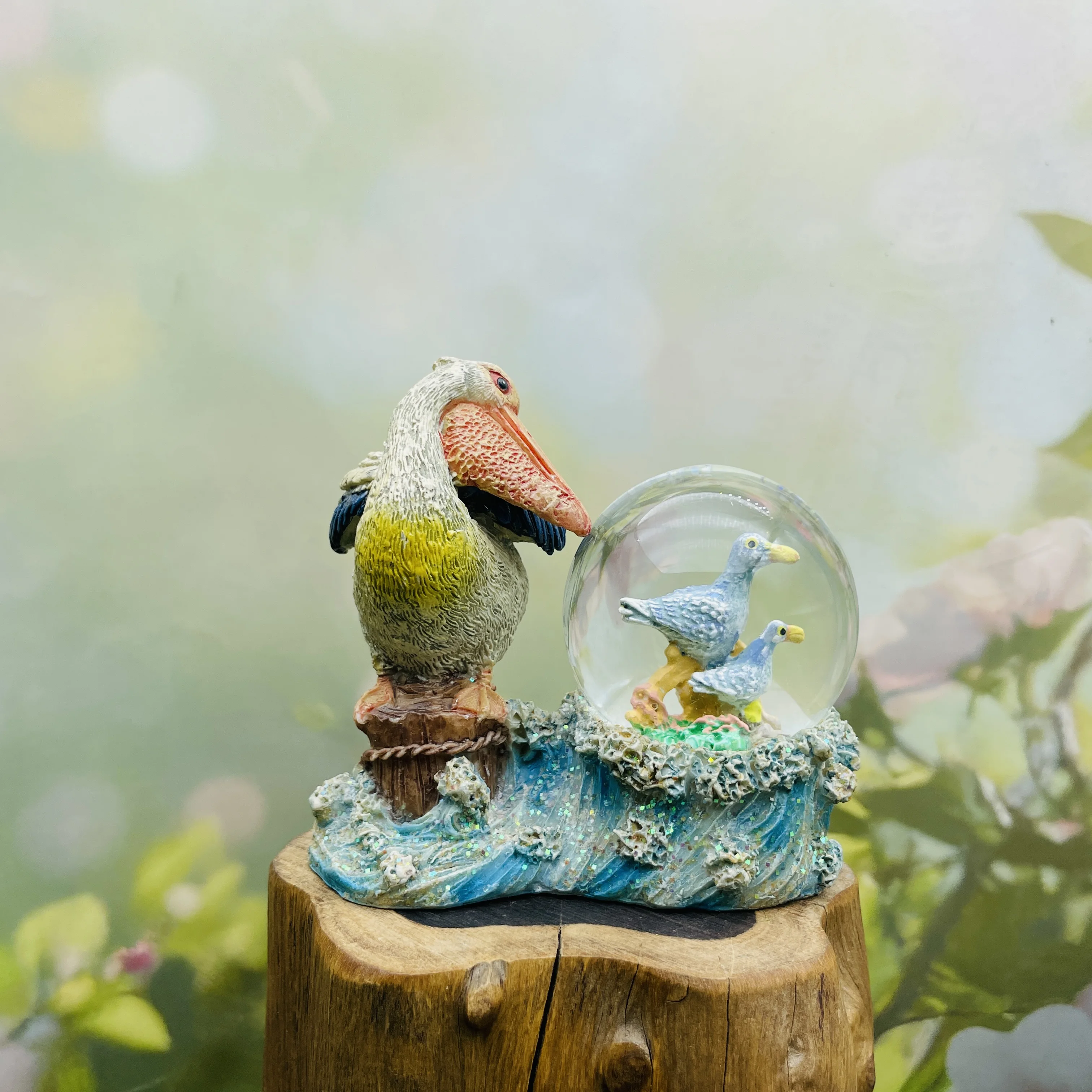 Animal Snow Globe Crystal Ball Parrot Seagull Coral Resin Ornament Home Decor Tropical Bird Sea Life Figurine Decorative Gift
