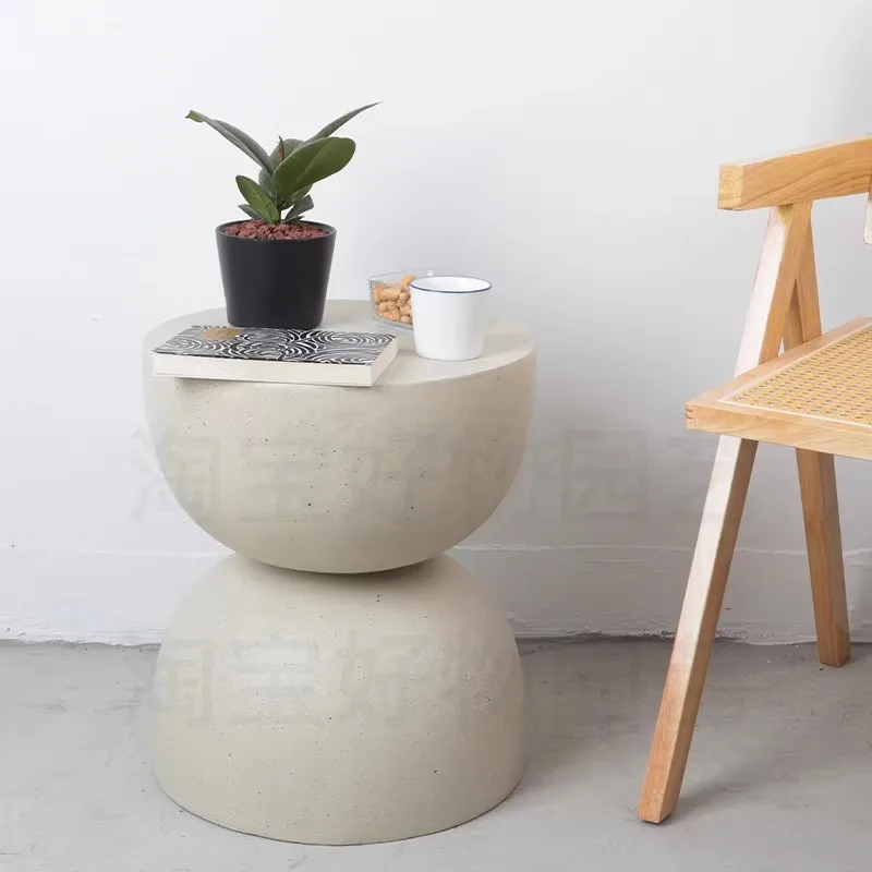 

Bed and breakfast cafe sofa living room small round tablea few Nordic simple style bedside cream edge a few