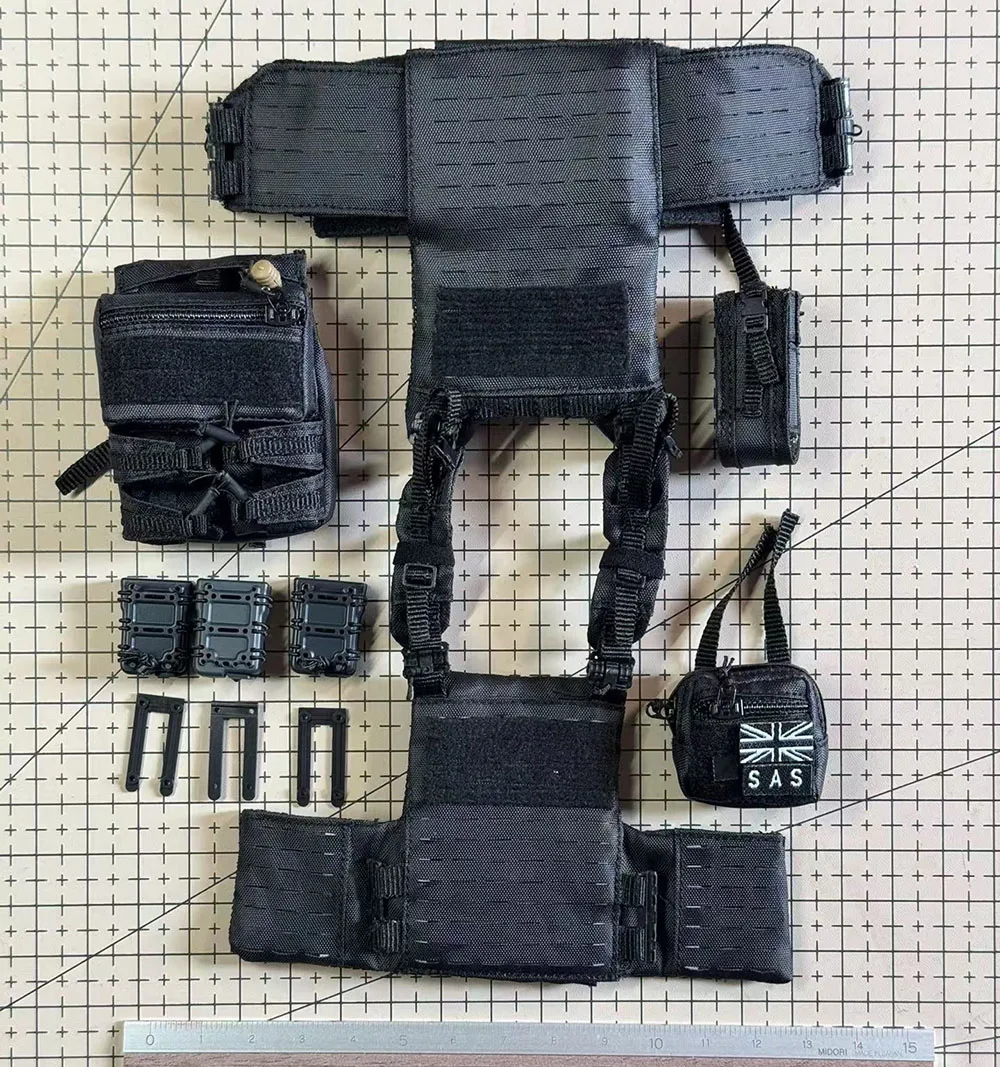 

1/6 EASY&SIMPLE ES GA1007 Modern Soldier Doll Black Hang Chest Vest Model Bags Accessories For 12" Action Figure Scene Component