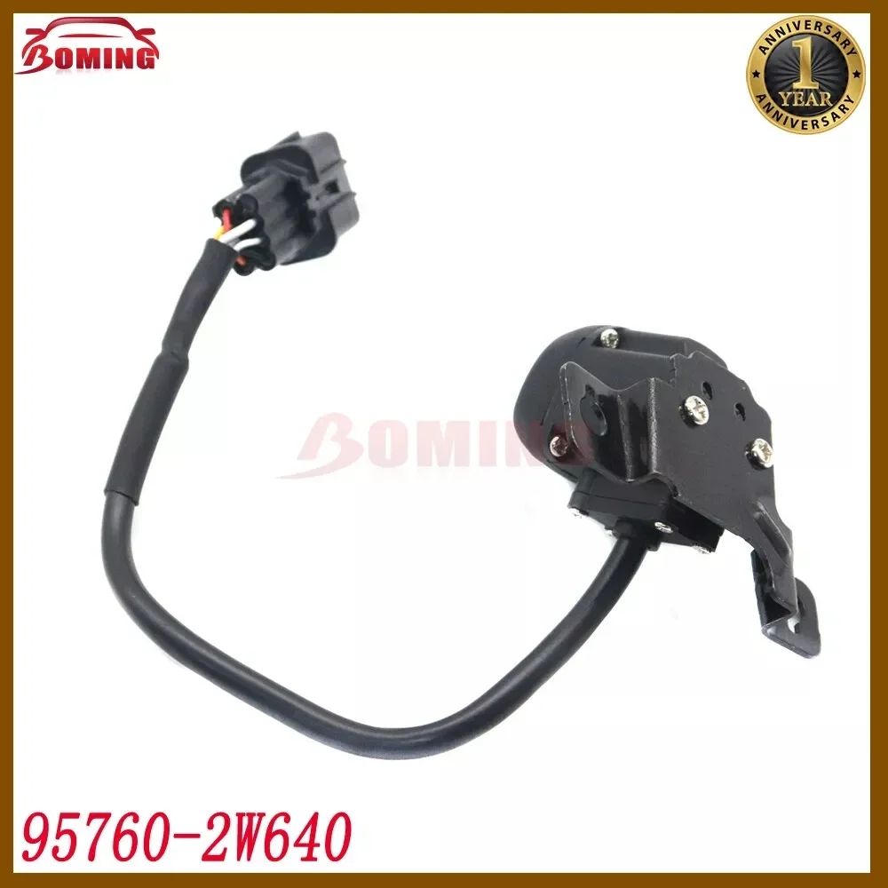 

New Rear View Backup Parking Assist Camera 95760-2W640 For 2017-2018 Hyundai Santa Fe 957602W640 95760 2W640