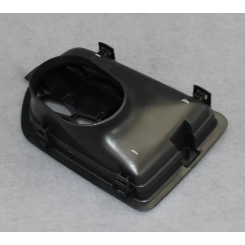 

Левый и правый воздухозаборники (вентиляционные отверстия) передних крыльев для Land Rover Discovery 4