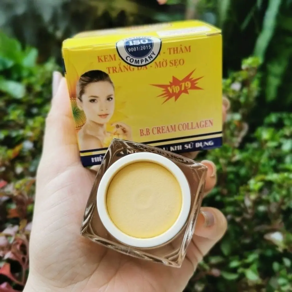 Vietnamese Spot Removal & Whitening Cream, Fades Dark Spots, Brightens Skin, Compact Size