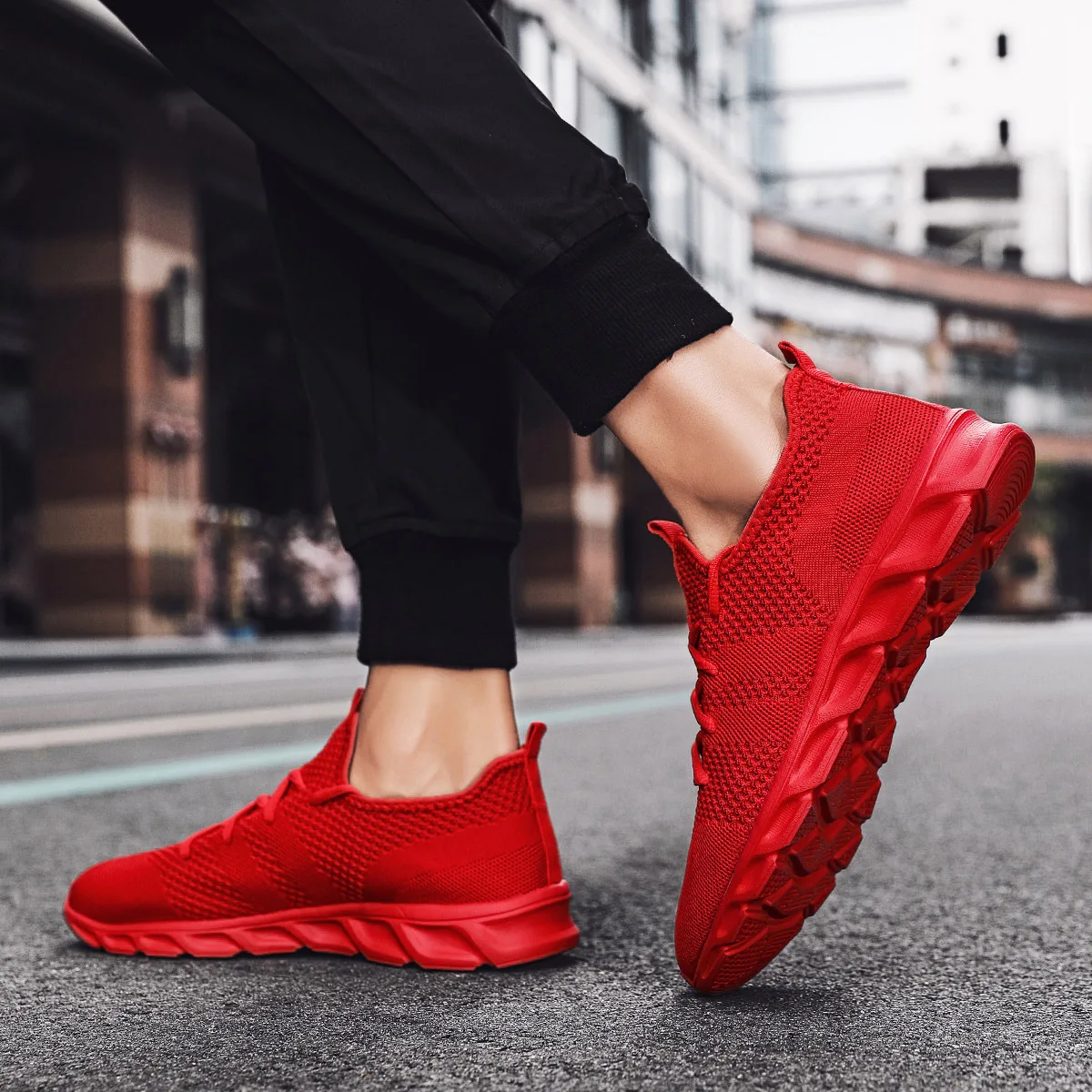 Повседневная спортивная обувь, мужские удобные модные универсальные четырехсезонные уличные износостойкие дышащие повседневные кроссовки на толстой подошве